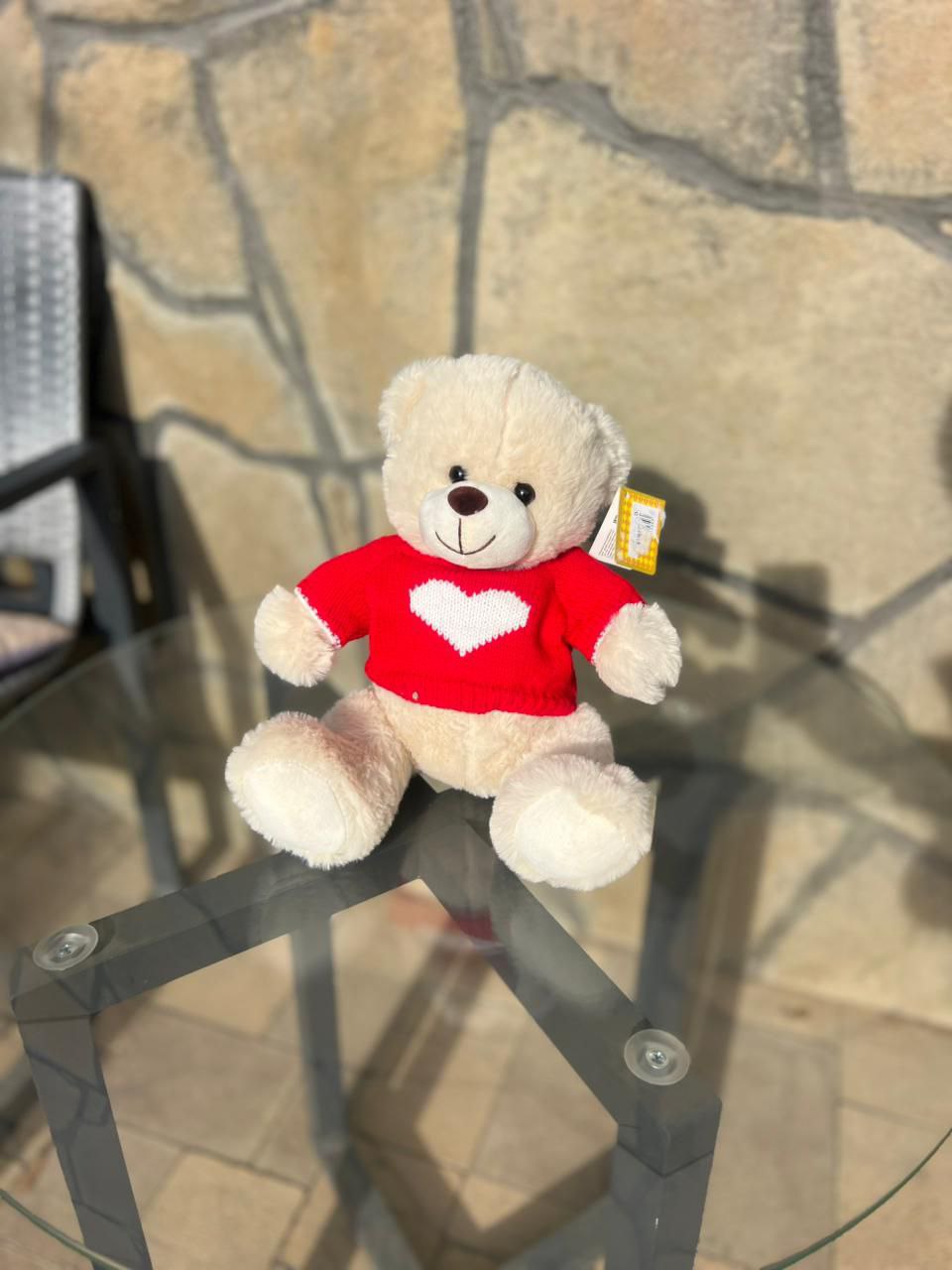 Мягкая игрушка мишка в кофте с сердцем 30/25
