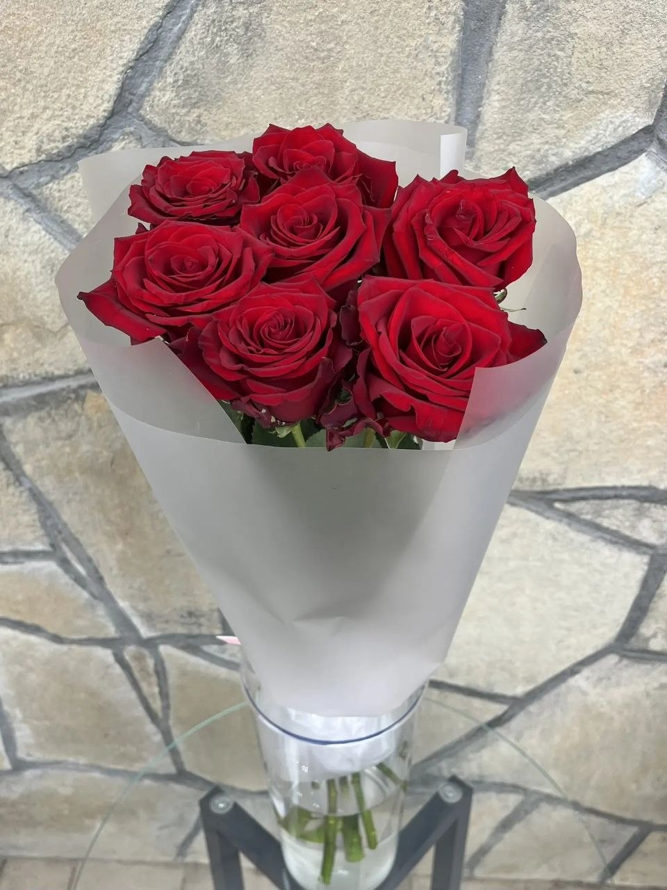Букет из 7 импортных красных роз